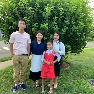 Meet your Posher, Manuela